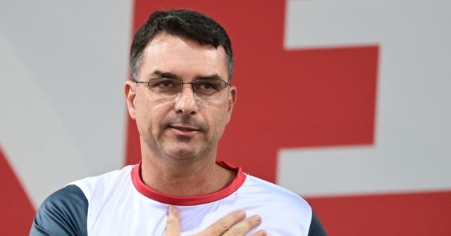 Brazil: Jair Bolsonaro's Son Flavio Says He Will Run for President Unless Father Freed