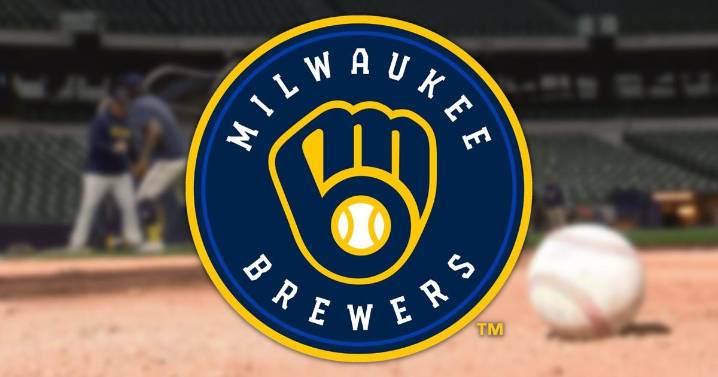 Brewers agree to 1-year contract with former Detroit Tigers outfielder Akil Baddoo