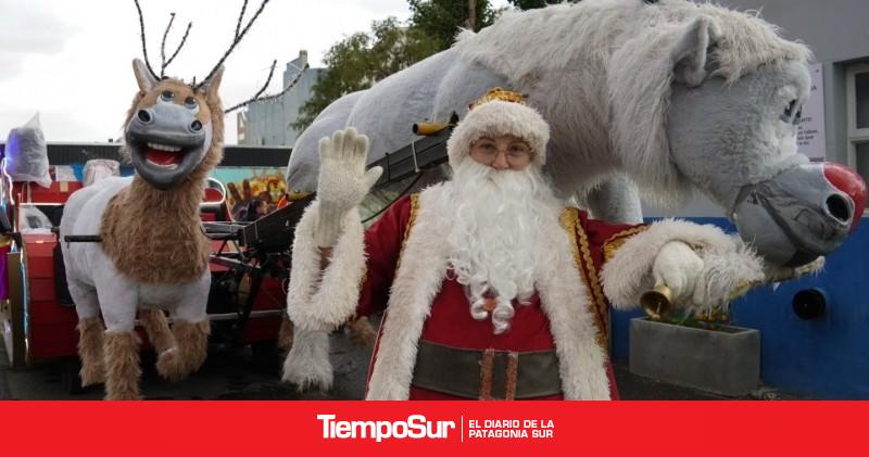 Río Gallegos La Ruta Para Atrás y El Bocho Reno ganadores del Desfile Navideño