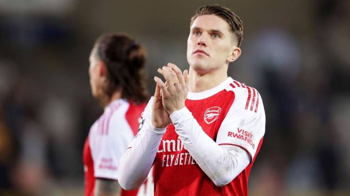 Arsenal's Arteta tells critics to back off struggling Gyökeres