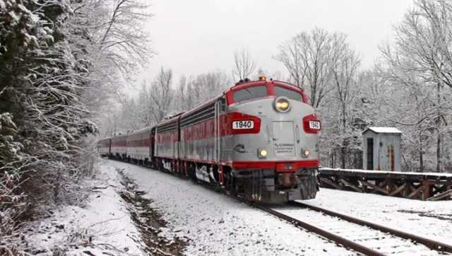 All aboard! The North Pole Express departs from Bardstown