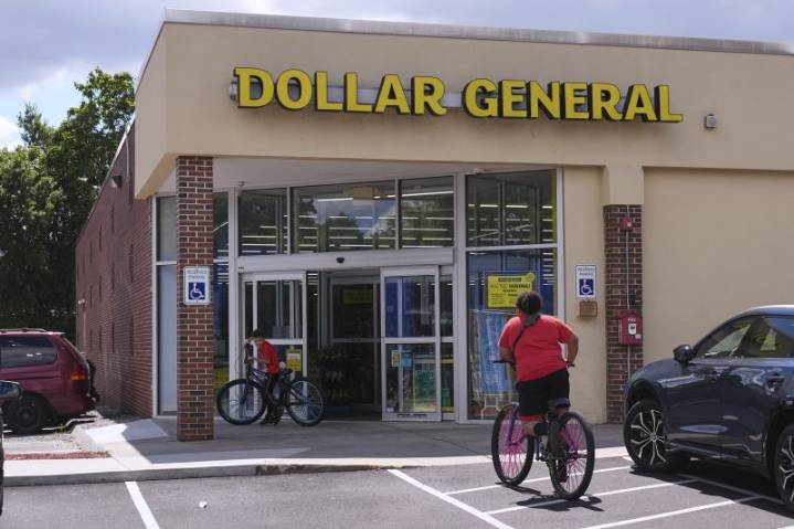 Roughly 450 new Dollar General stores to open next year, company says