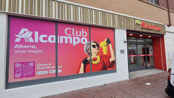El supermercado Alcampo de Laguna de Duero se renueva y abrirá de 7:00 a 1:00 horas todos los días del año