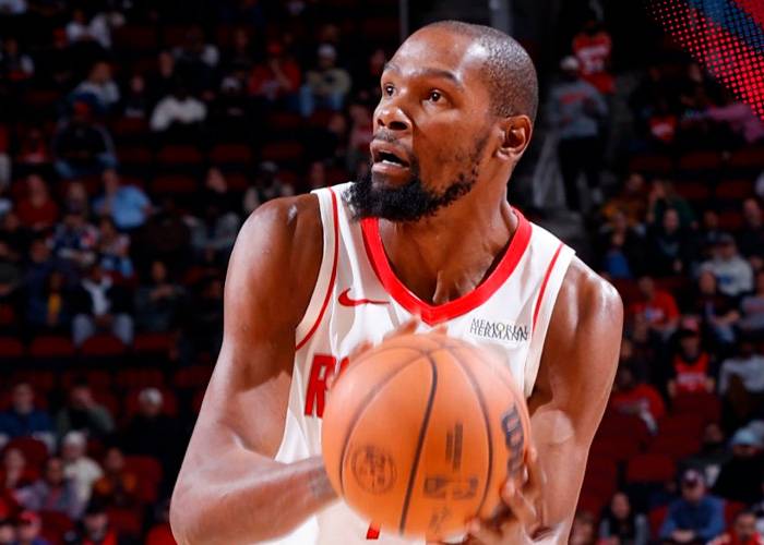 Kevin Durant, llegó a 31.000 puntos en su carrera