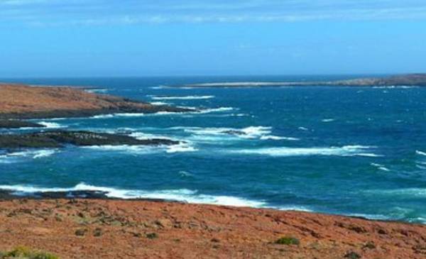 El pueblo de pocos habitantes desde donde se pueden ver ballenas