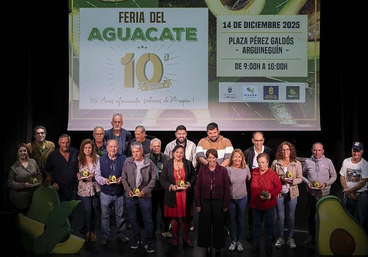 Mogán reconoce a una treintena de agricultores por el décimo aniversario de la Feria del Aguacate