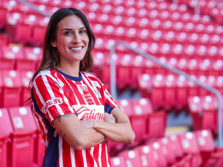 Chivas femenil se refuerza con goleadora histórica