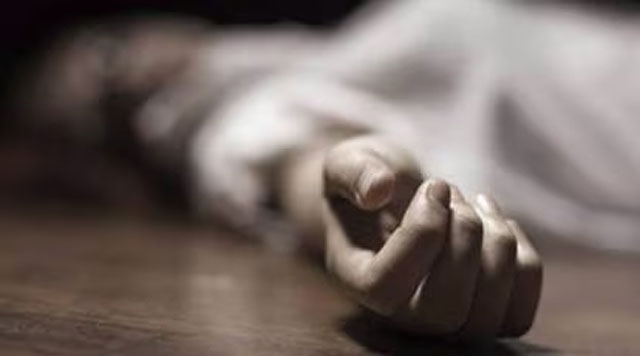 Woman, two sons found dead in Delhi home in suspected suicide