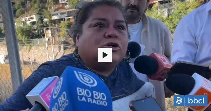 Habitante de toma en Quebrada Las Zorras rechaza desalojo: "¡Esto es Lo Barnechea! ¡Hay gente pobre!"