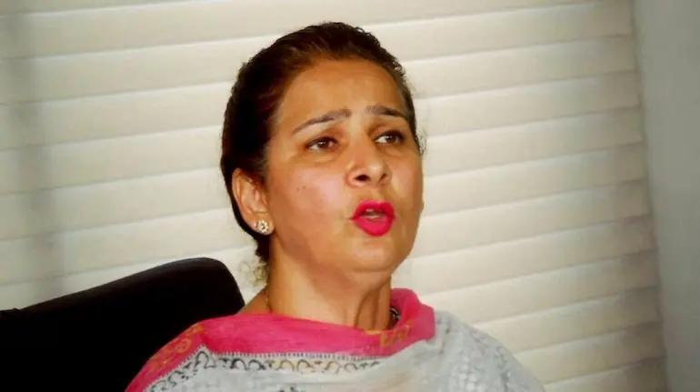 Congress Suspends Navjot Singh Sidhu’s Wife Over ‘Rs 500 Crore’ Remark