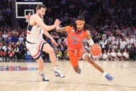 Deadspin | No. 18 Florida hopes to right ship vs. George Washington