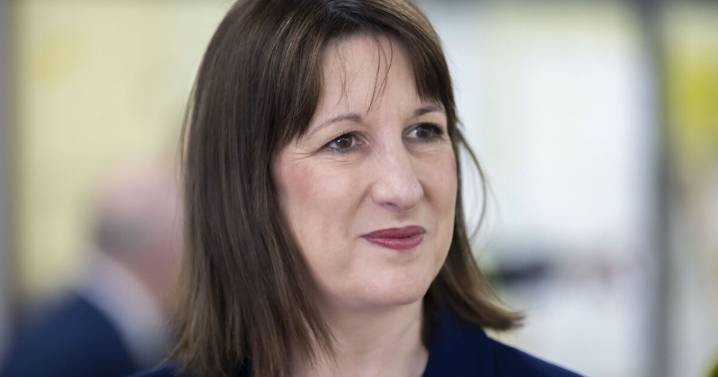 Rachel Reeves slammed as extra benefits dished out to second wives 