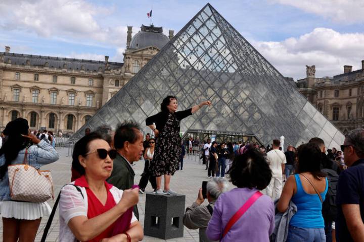 Water leak damages rare books at the Louvre in Paris