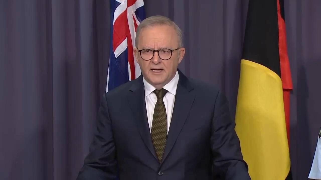 Australia Prime Minister Albanese reacts to 'evil' attack on Jewish community on Bondi Beach