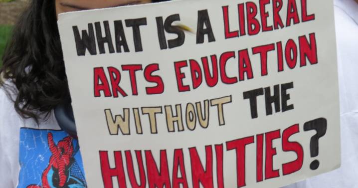 UC, Miami ax degrees in arts and humanities due to Ohio SB1; low enrollment