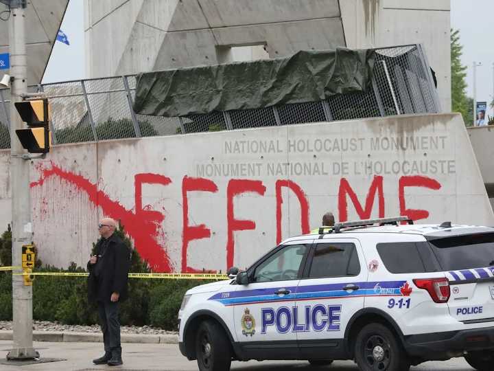 Ex-city lawyer faces sentencing Jan. 7 for vandalizing Holocaust monument