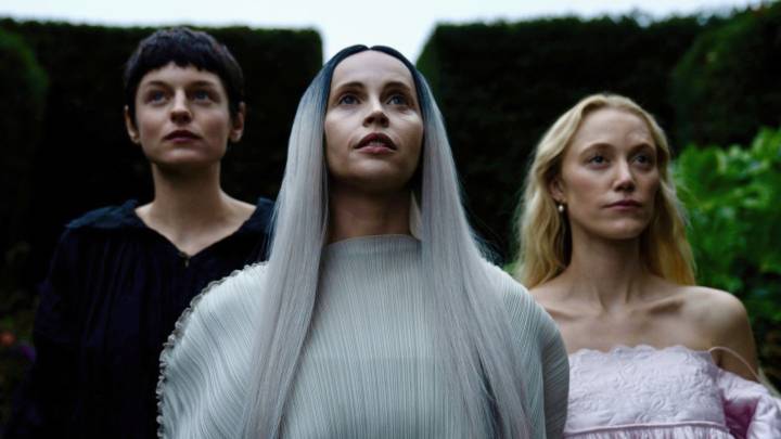 Julia Jackman, Felicity Jones and Maika Monroe on '100 Nights of Hero'