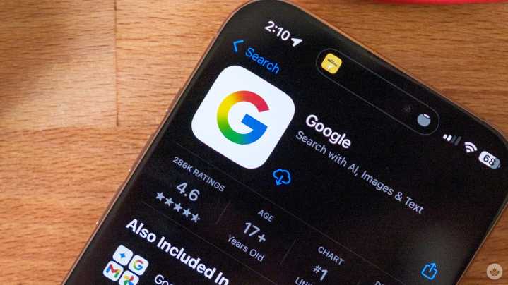Google Discover experiment replaces news headlines with misleading AI