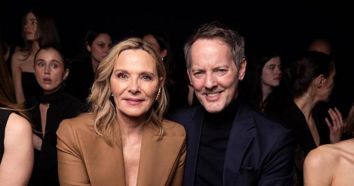 Oh, honey! 'Sex and City' star Kim Cattrall ties the knot with Russell Thomas