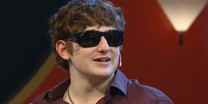 Dillom, sin filtro con Pergolini: de “ir a la tele es un espanto” a por qué Coldplay es “un plato de arroz sin aceite”