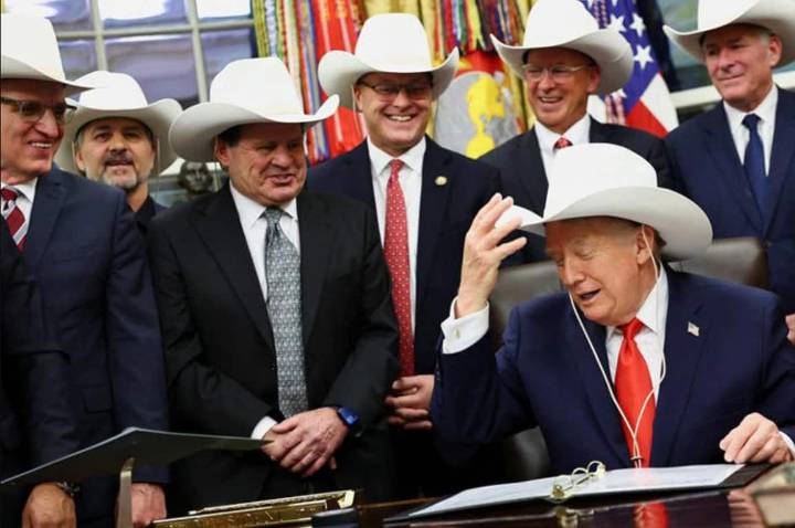 Trump wears cowboy hat, jokes and honors ‘Miracle on Ice’ team at White House
