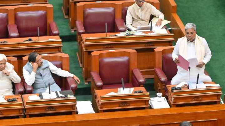 Winter Session of Karnataka legislature begins amid shadow of Siddaramaiah-DKS power tussle; Oppn to raise farmers’ plight