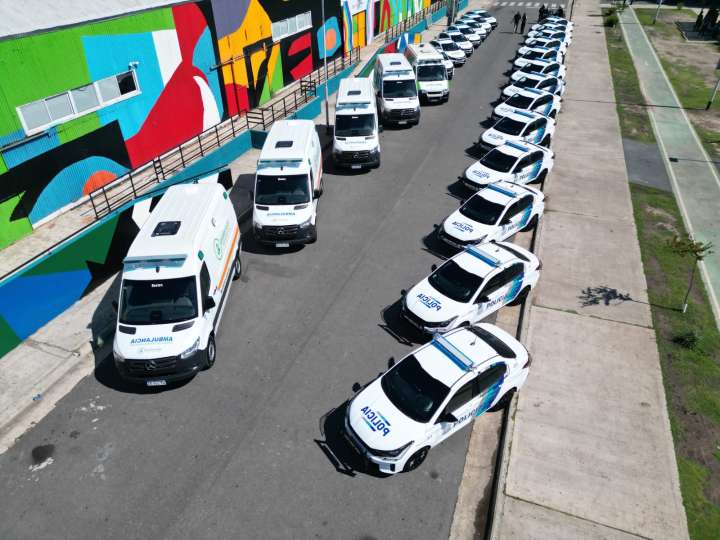 «Las diferencias que tenemos con Milei se observan con hechos concretos»