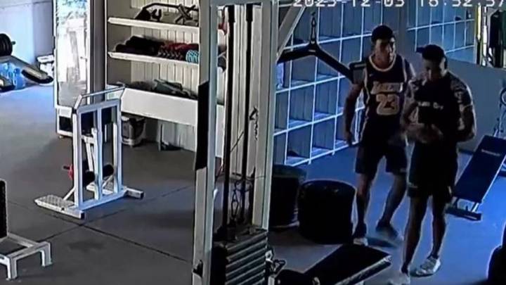 Un brutal ataque a un profesor en un gimnasio lo dejó con graves fracturas