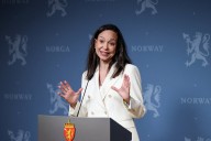 María Corina Machado pide a Chile mantener “un espacio de respeto y bienvenida a los venezolanos hasta que regresen muy pronto a su país”