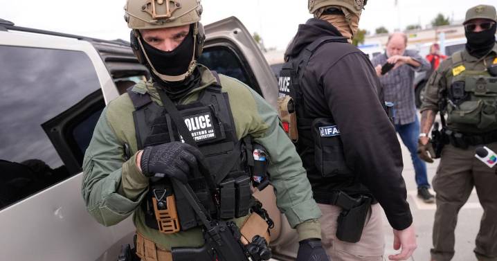 Federal agents launch immigration crackdown in New Orleans