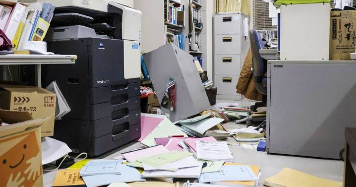 Magnitude 7.2 quake strikes off Japan's coast