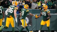 Keisean Nixon's game-sealing INT helps Packers beat Bears 28
