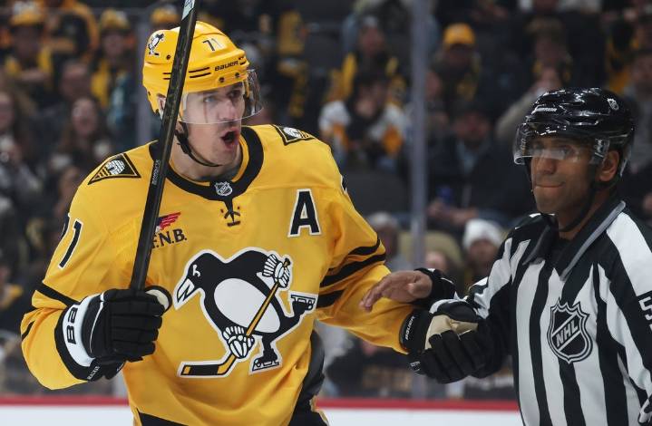 Deadspin | Penguins' Evgeni Malkin (upper body) heads to IR