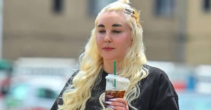 Amanda Bynes Reveals Someone Is Impersonating Her on TikTok by 'Using AI to Create Fake Content': 'It's a Scam!'