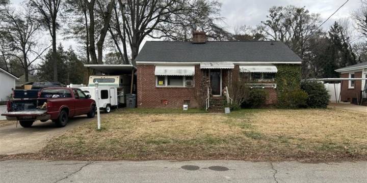 70-year-old woman rescues victim from Greenville County house fire, crews say