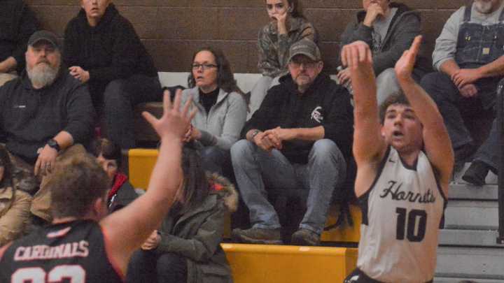 Grondin, Keller lift Pellston to win in Anderson’s coaching debut