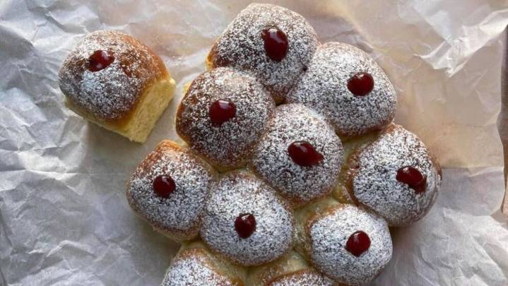 Pull-Apart Sufganiyot Cake