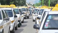 San Miguel de Tucumán cuadruplica la cantidad de taxis que se recomienda para una ciudad de su tamaño