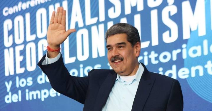 Maduro confirma una conversación "cordial" con Trump: "Bienvenido el diálogo"