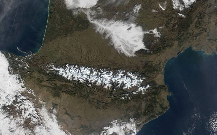 Mueren todos los tripulantes de avioneta que se estrelló en los Pirineos franceses