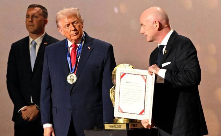 President Trump awarded FIFA Peace Prize at World Cup draw