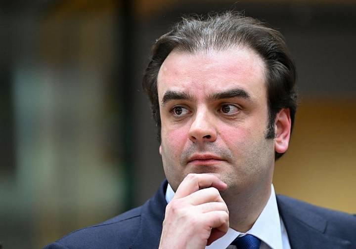 De rescatado a rescatador: El ministro de Finanzas griego, Kyriakos Pierrakakis, presidirá el Eurogrupo