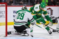 Wild comeback cools off streaking Stars