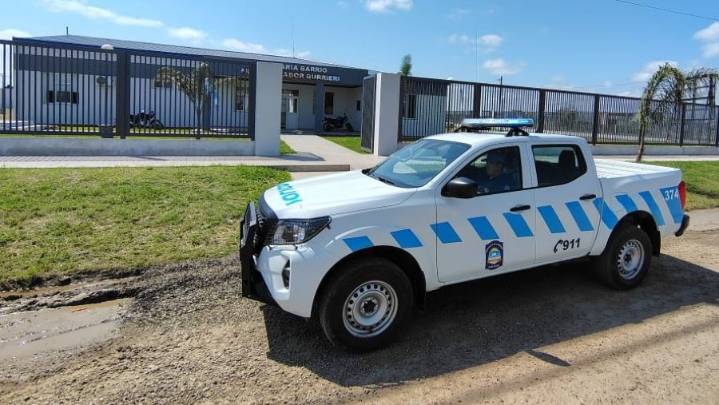 Un adolescente fue retenido tras atropellar a un niño en la vereda