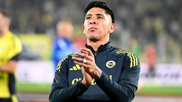 El desplome en la ficha de Edson Álvarez tras llegar a Fenerbahce
