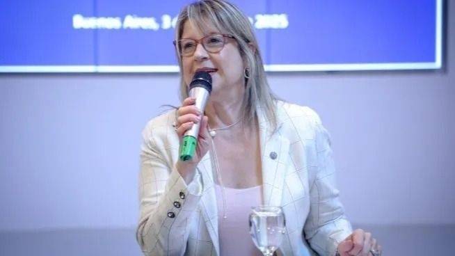 Monteoliva debutó como ministra y apuntó a proteger infraestructura crítica