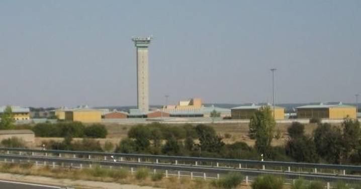 Instituciones Penitenciarias niega la sobreocupación y el deterioro laboral en Topas: "Esta afirmación es inaceptable"