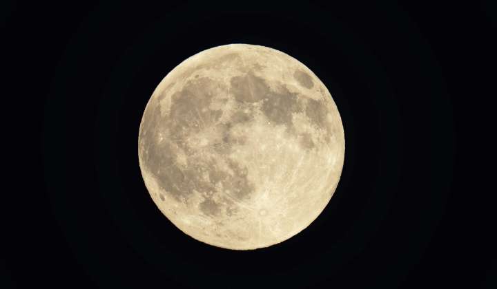 Luna Fría 2025: Fecha y horario para ver la última Superluna del año