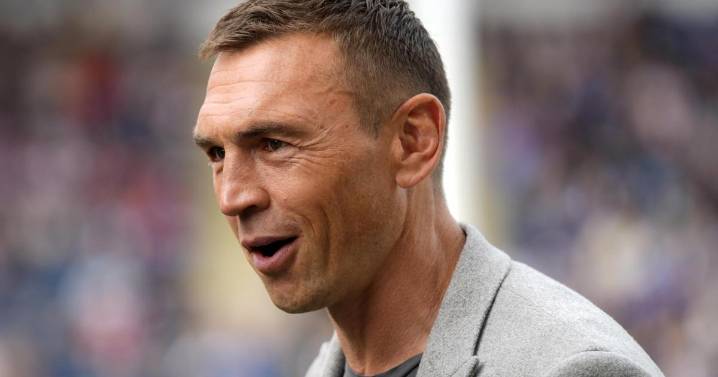 Where will Kevin Sinfield be doing his run in Suffolk?