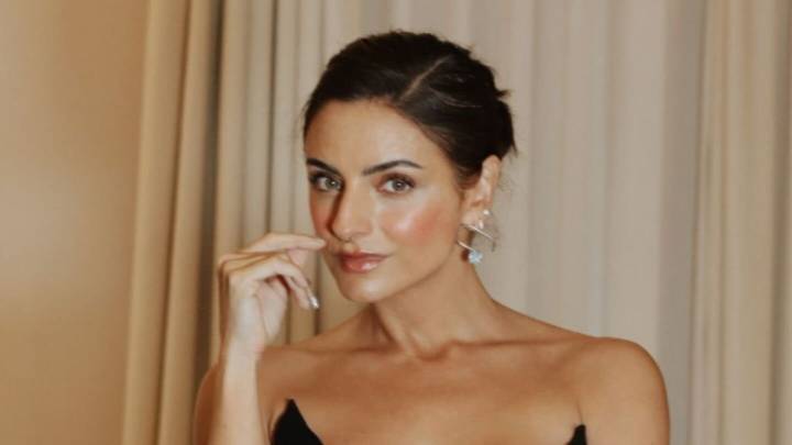 Aislinn Derbez se sincera: duelo, mudanza y una cirugía en medio del caos